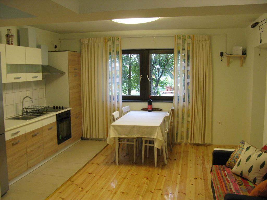 Apartments Eco Forest Resort Rakovica Room photo